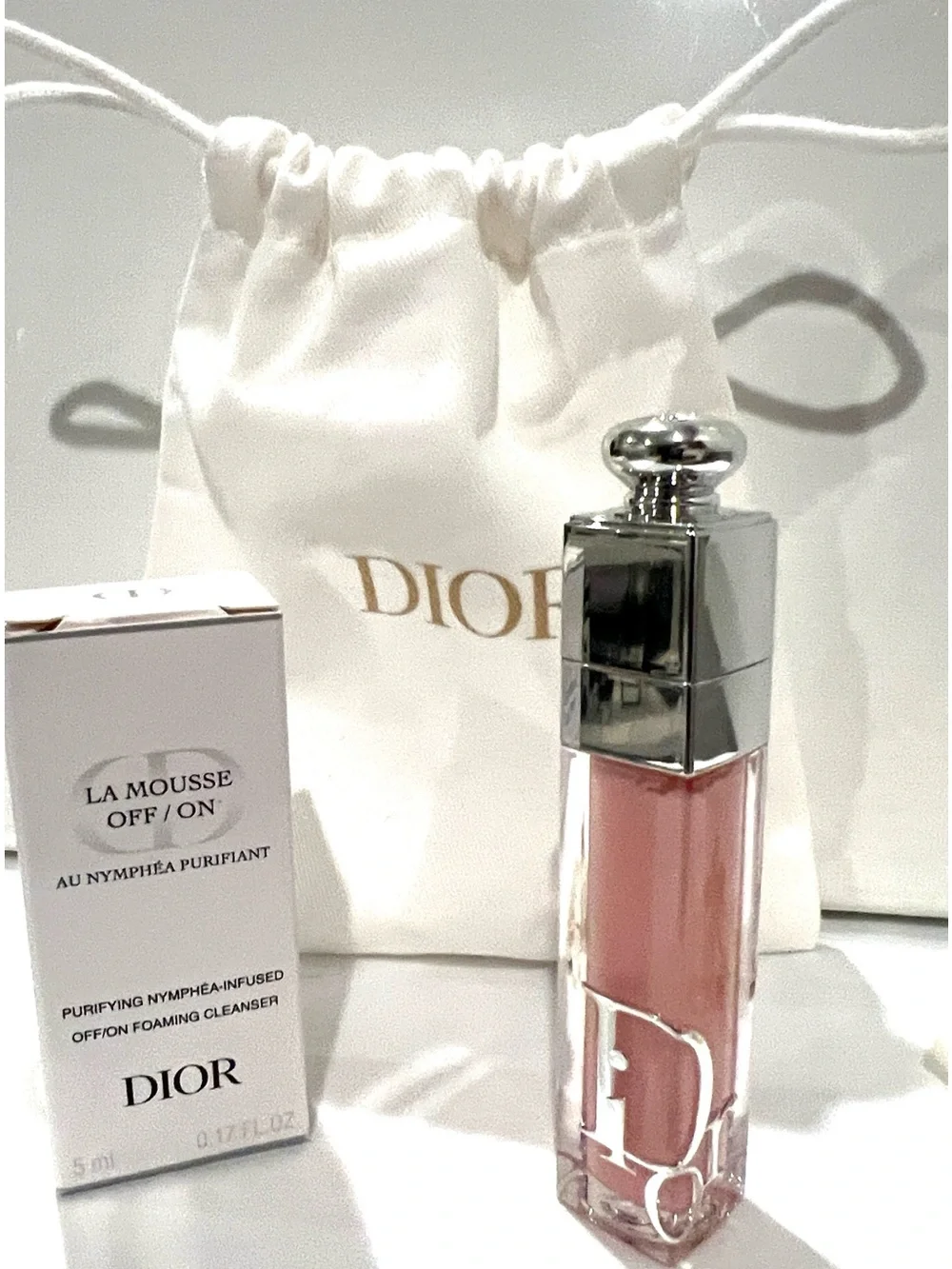 🆕Dior💐bundle gift set addict Lip Maximizer ,  drawstring pouch+Dior cleanser 5mL